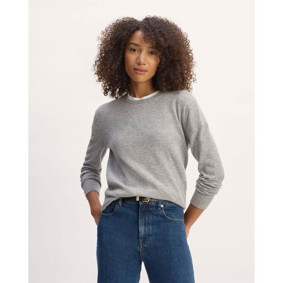 Everlane Sweaters - Everlane Gray 100% Cashmere Crew Neck Long Sleeve Sweater XS Classic Capsule